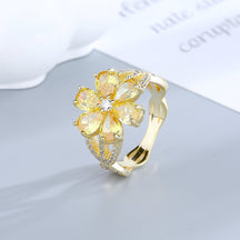 Anel Flor de Prata Folheado a Ouro 18k